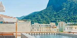 Vista-Rooftop-Piscina-ARKT-Voluntários